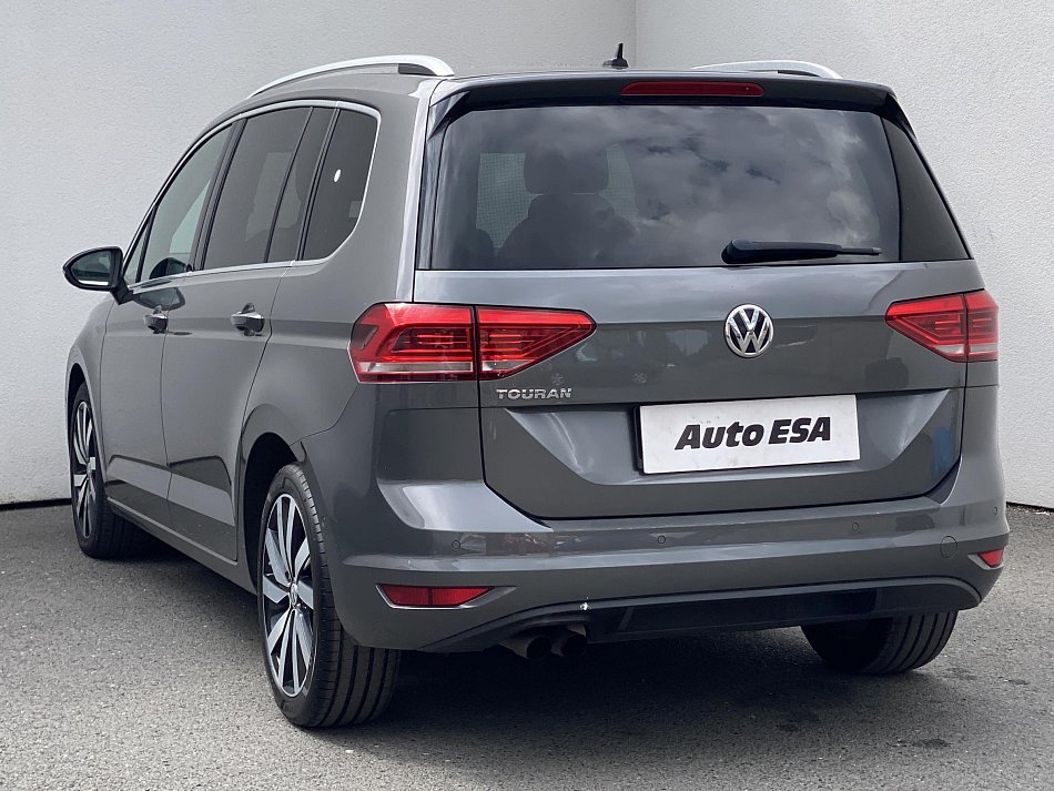 Volkswagen Touran 2.0 TDi Highline