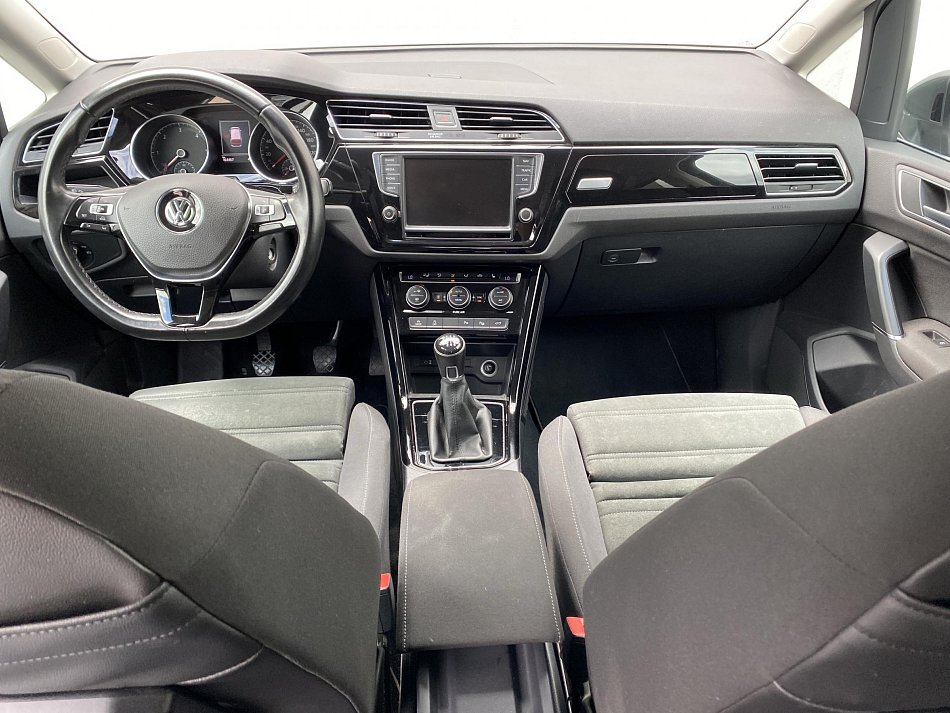 Volkswagen Touran 2.0 TDi Highline