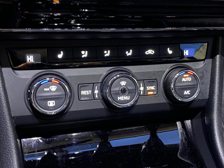 Škoda Superb III 1.4TSi Style