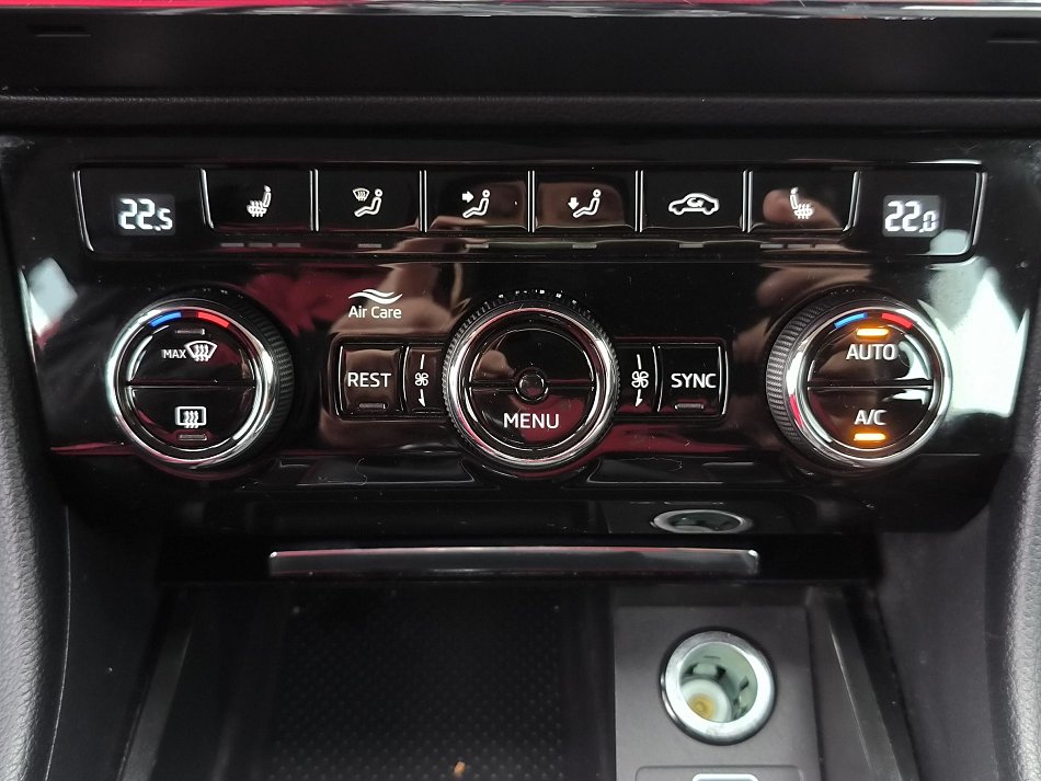 Škoda Superb III 2.0 TDi 