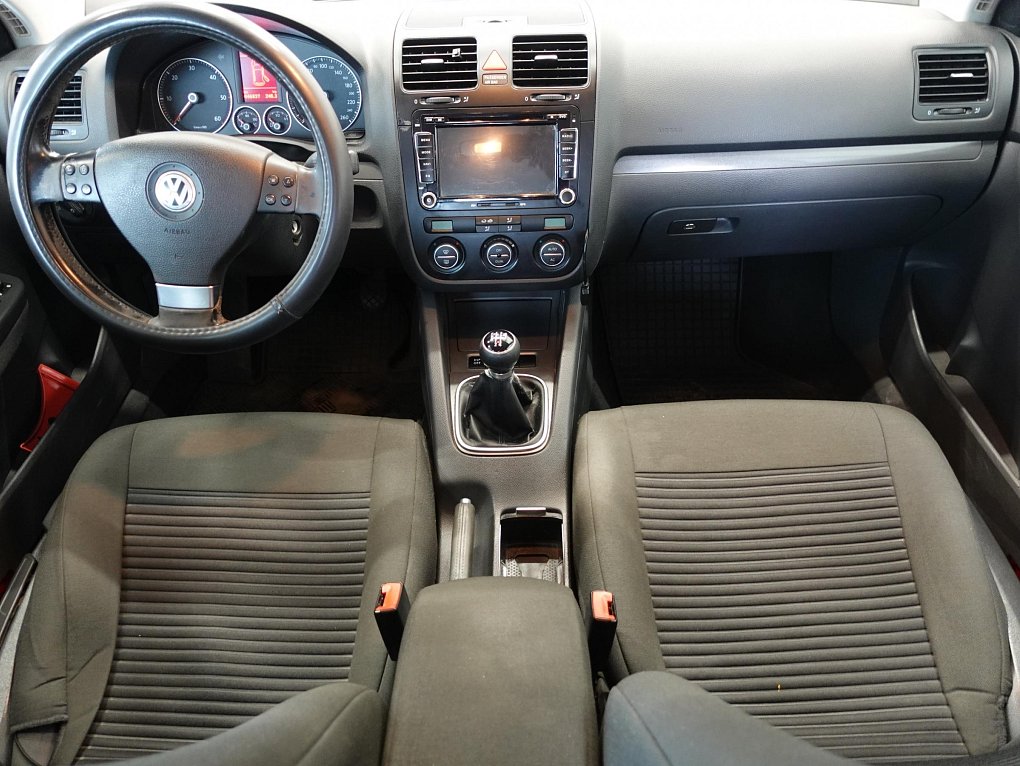 Volkswagen Golf 1.9TDi 