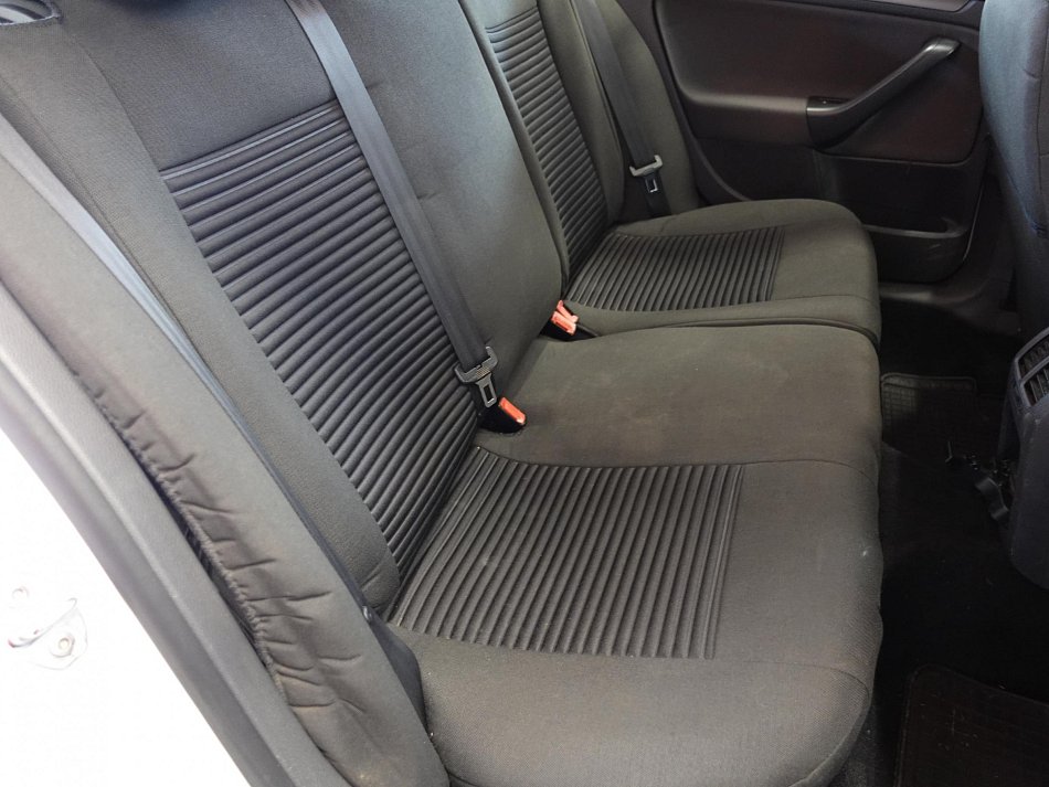 Volkswagen Golf 1.9TDi 