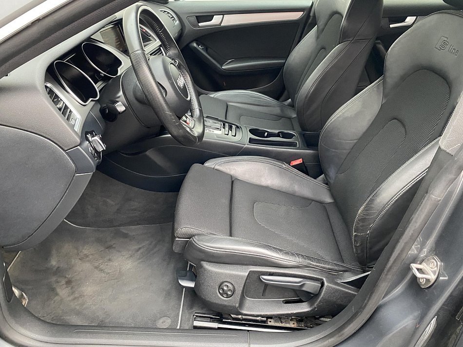 Audi A5 2.0 TFSI S-line quattro