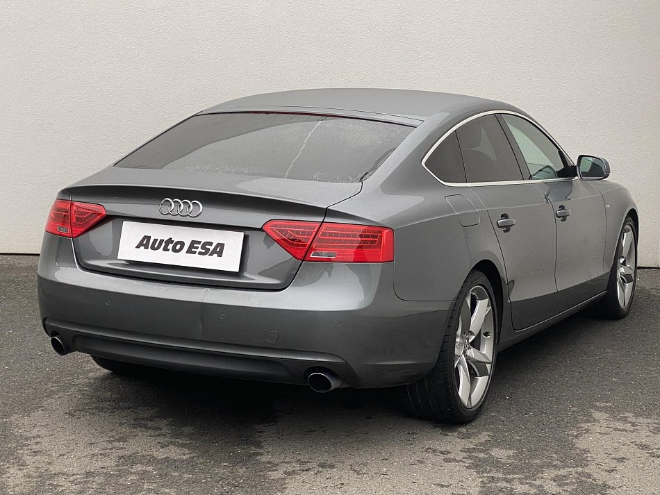 Audi A5 2.0 TFSI S-line quattro