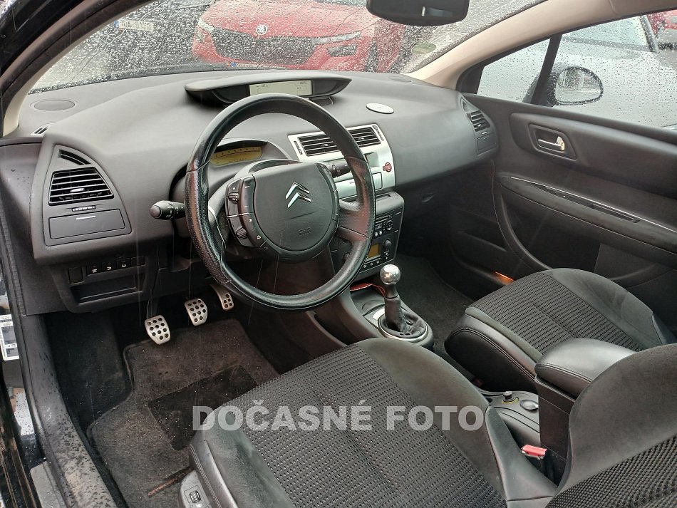 Citroën C4 1.6i 16V 