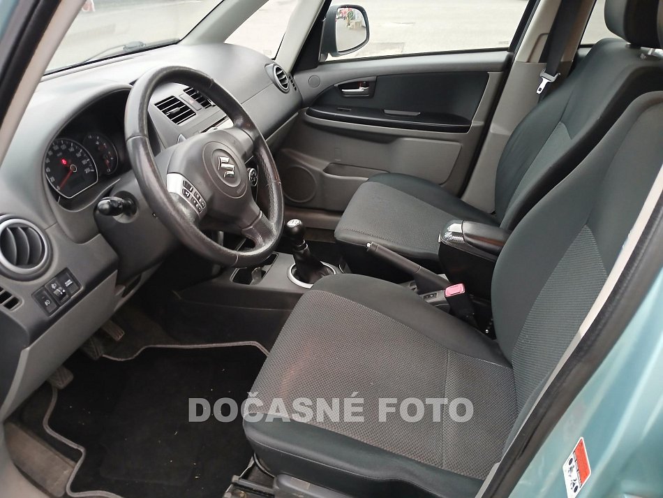 Suzuki SX4 1.5i 