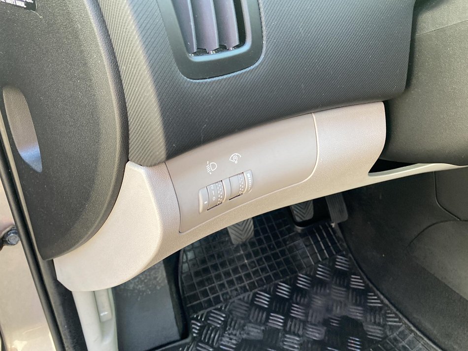 Kia Ceed 1.4 16V 
