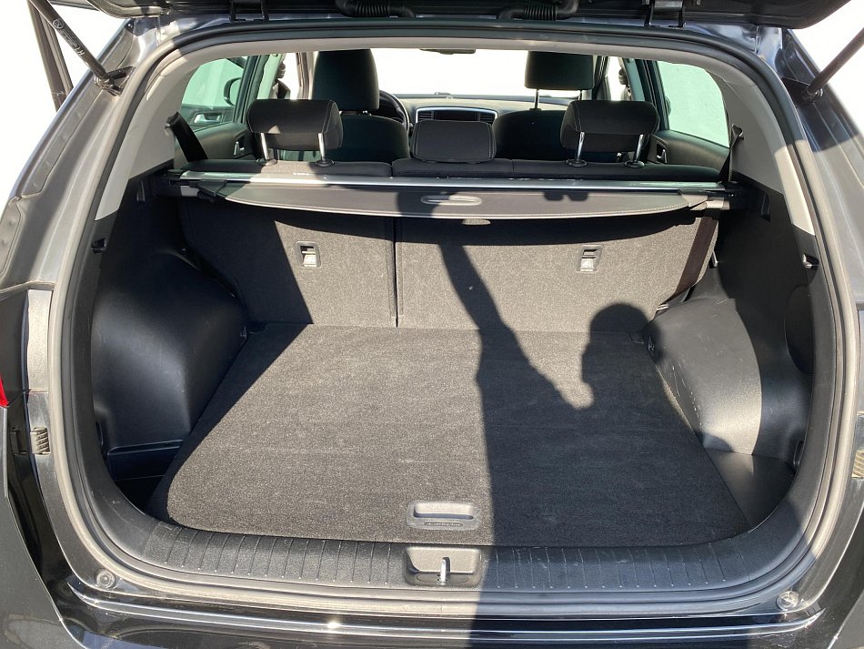 Kia Sportage 1.6CRDi  4x4