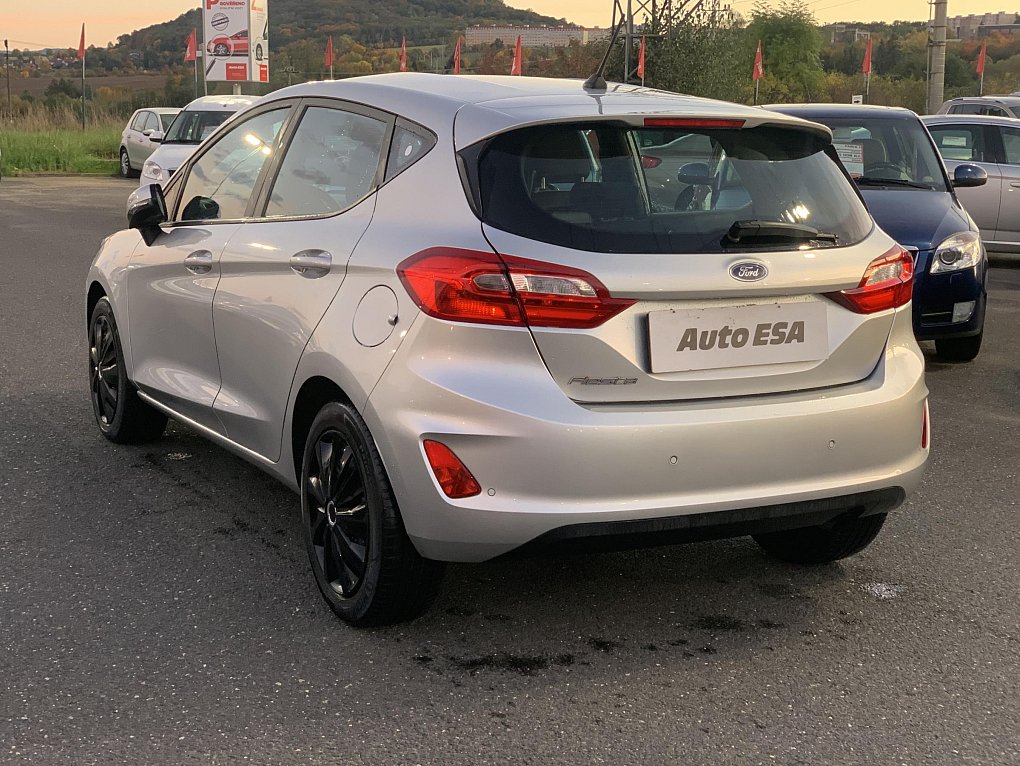 Ford Fiesta 1.1 Ti-VCT 