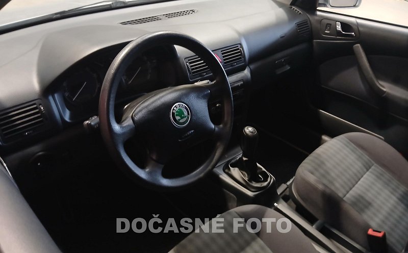 Škoda Octavia 1.6i 