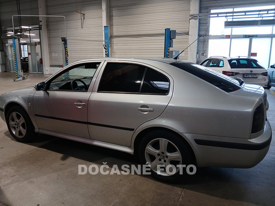 Škoda Octavia 1.6i 