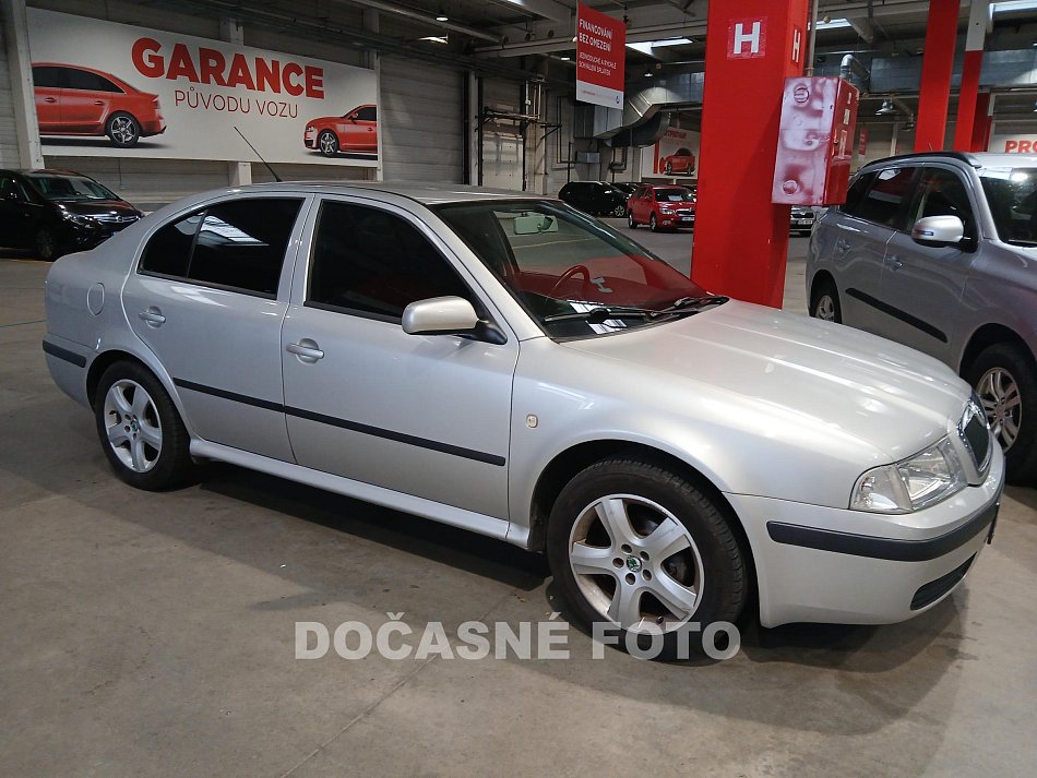 Škoda Octavia 1.6i 