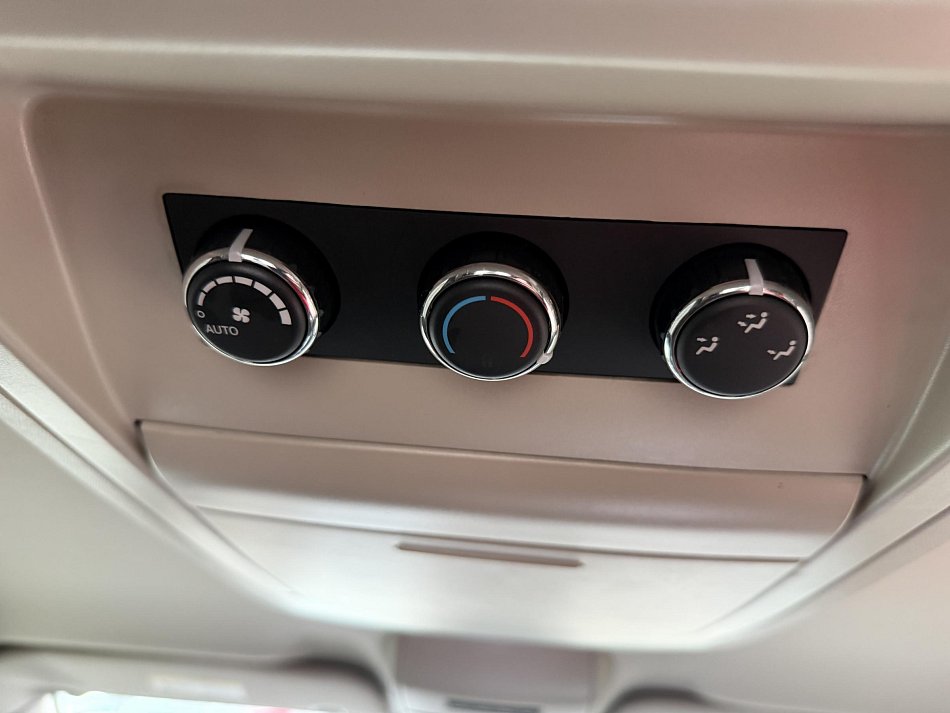 Lancia Voyager 3.6 V6 