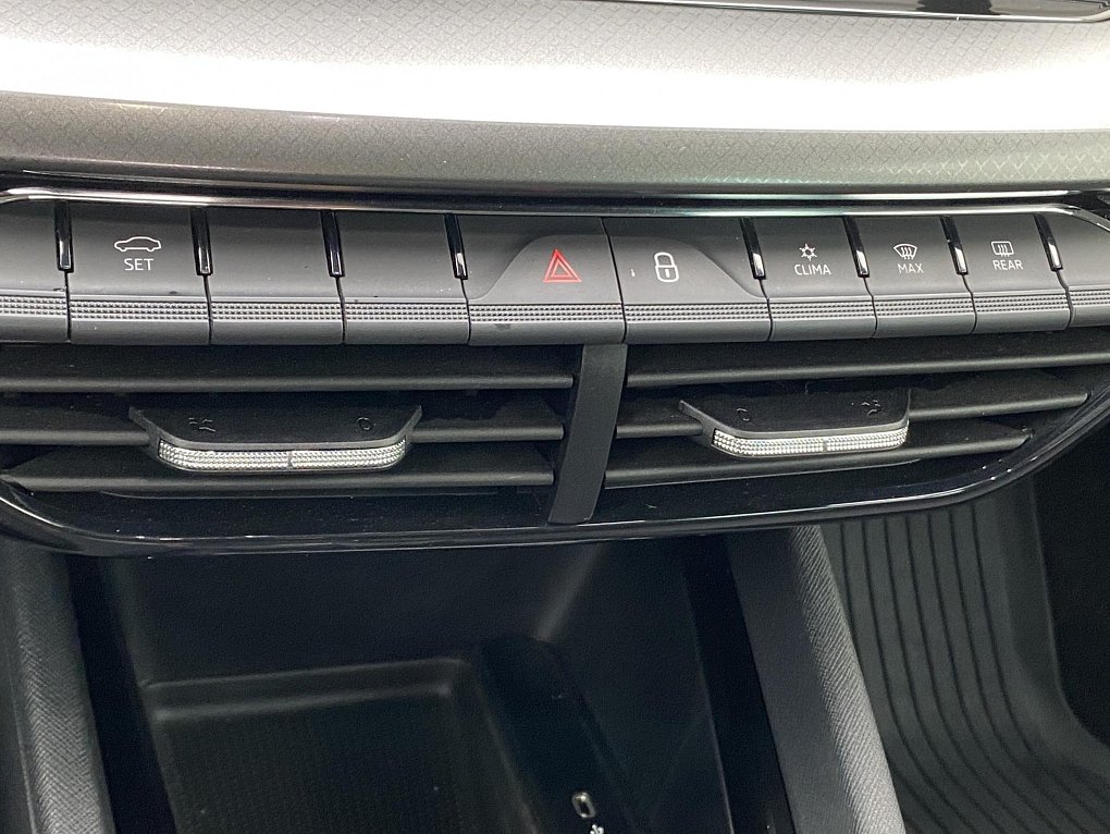 Škoda Octavia IV 1.5 TSi Ambition