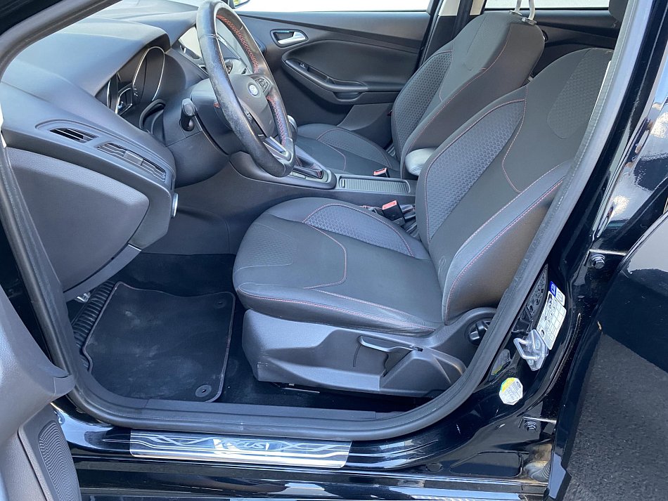 Ford Focus 1.5 EB Sport