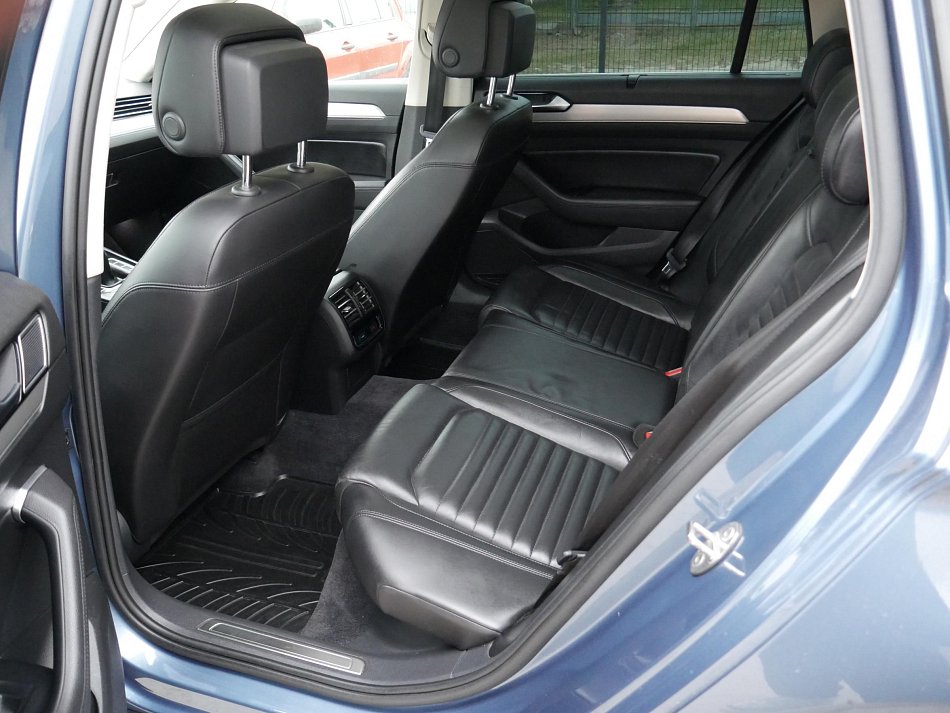 Volkswagen Passat 2.0 TDi 