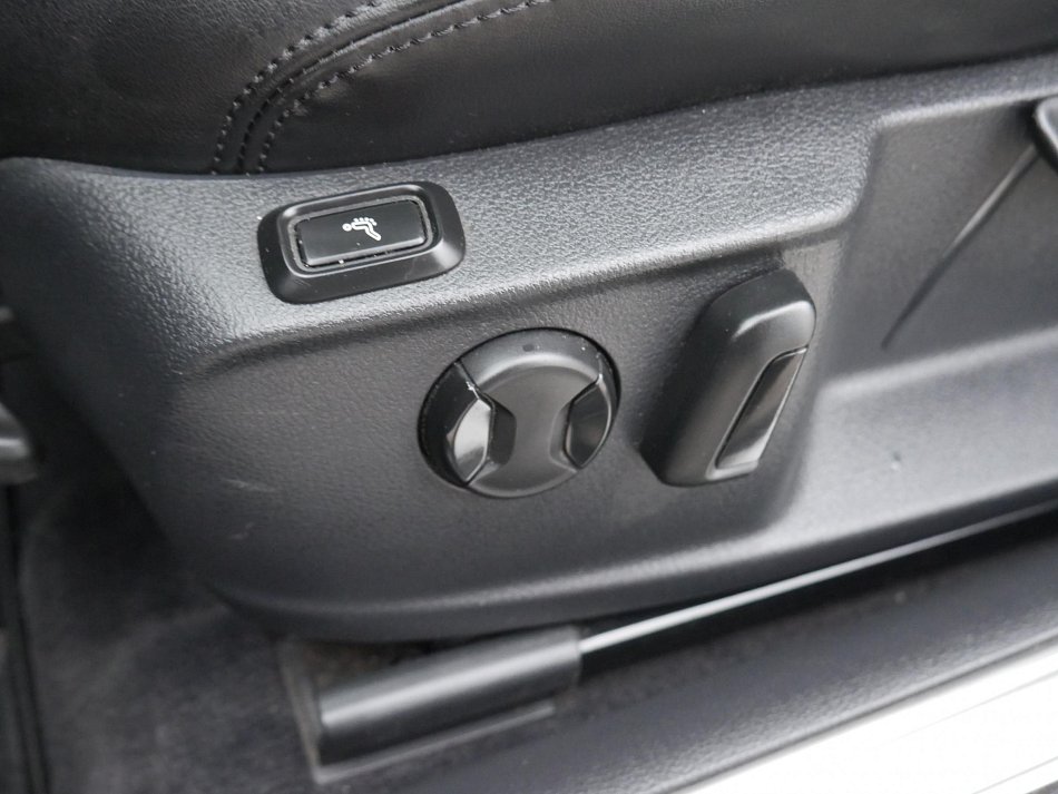 Volkswagen Passat 2.0 TDi 