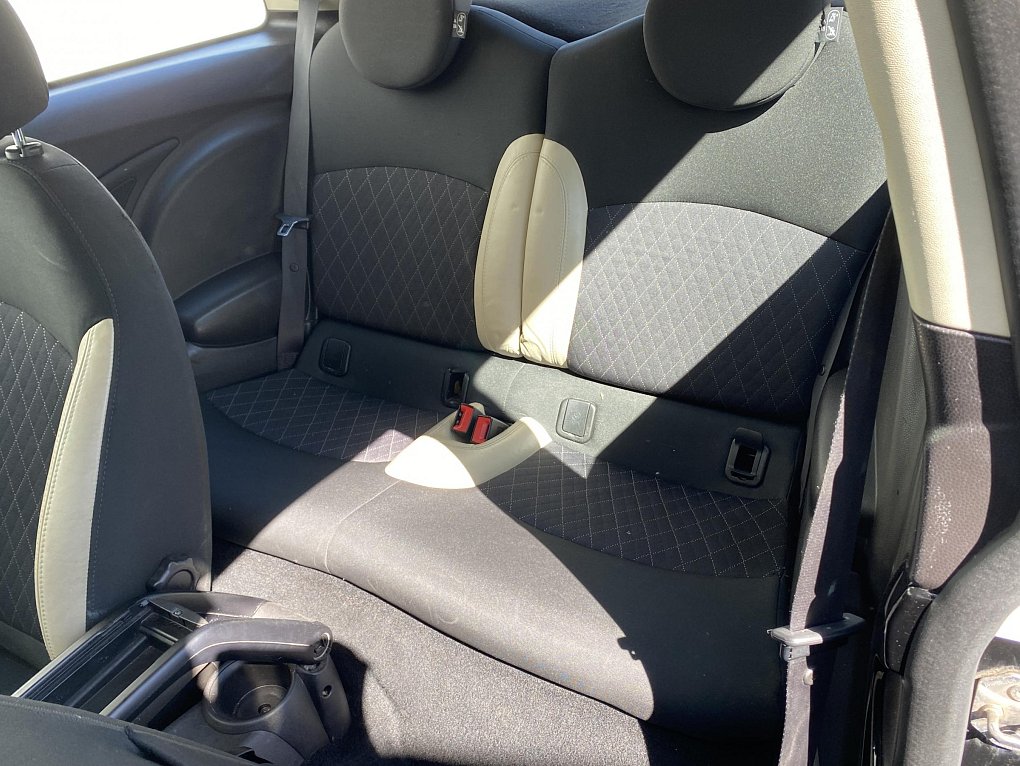 Mini Cooper 2.0D 