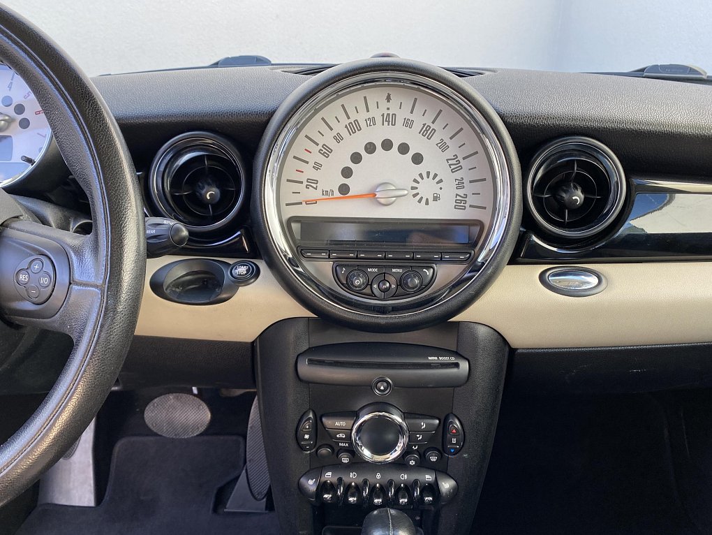 Mini Cooper 2.0D 