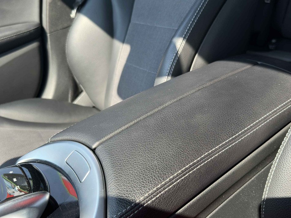 Mercedes-Benz Třída C 2.2D  C250 4matic