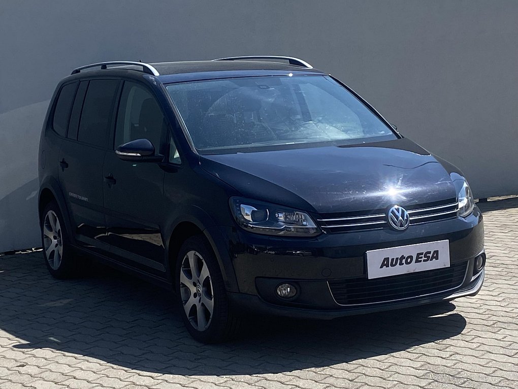 Volkswagen Touran 1.6 TDi CROSS
