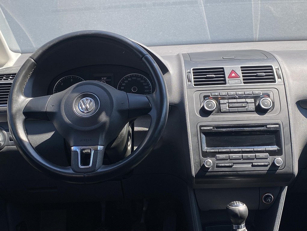 Volkswagen Touran 1.6 TDi CROSS