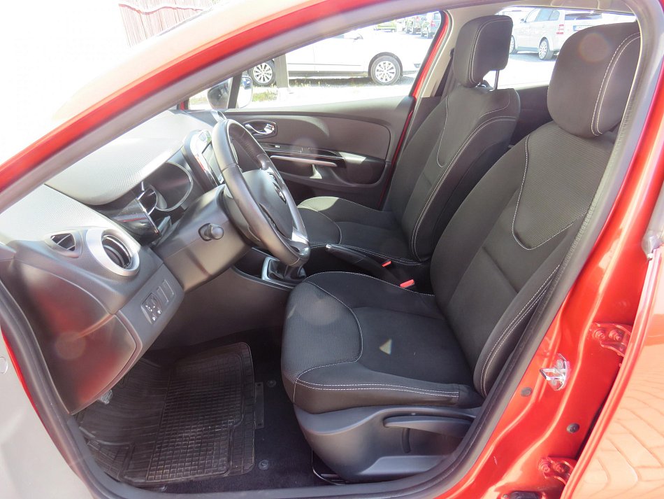Renault Clio 1.1i 