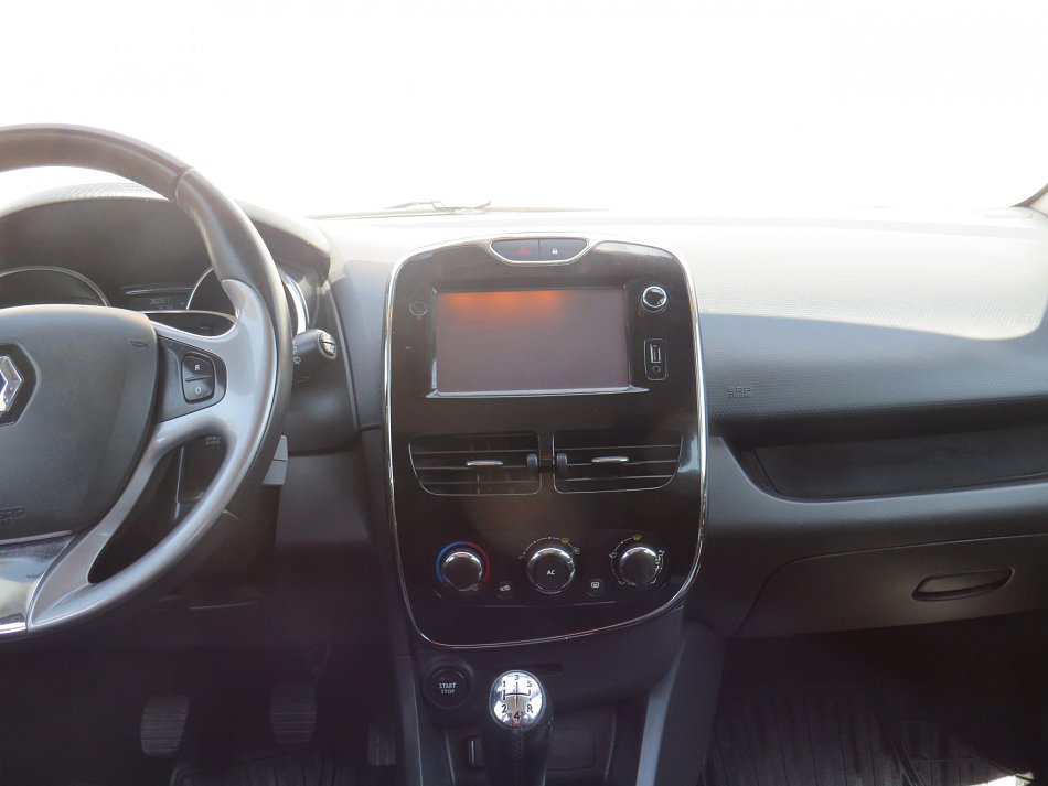 Renault Clio 1.1i 