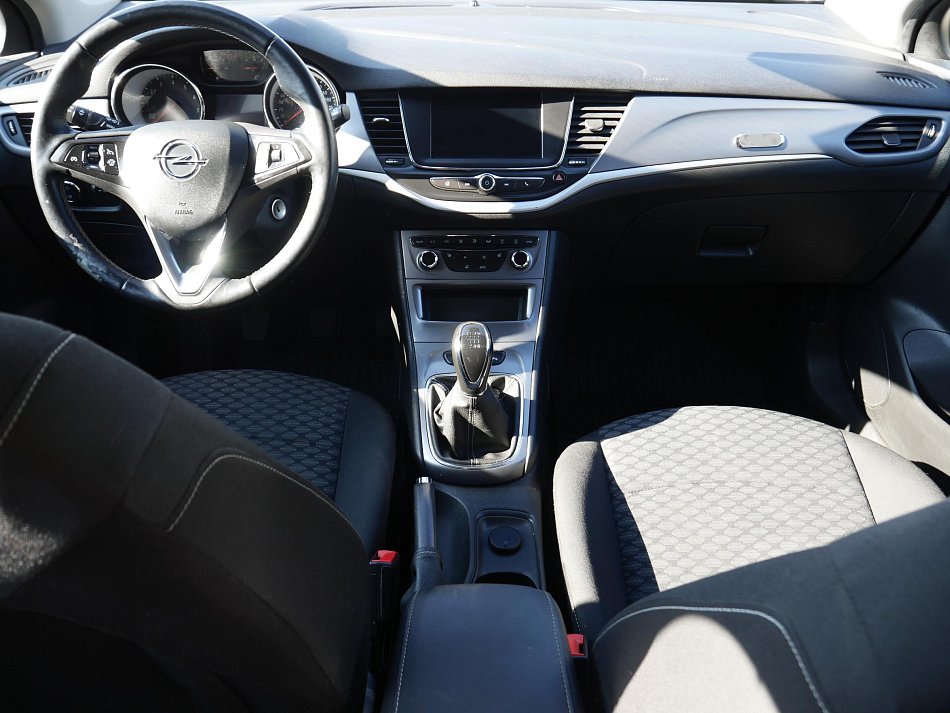 Opel Astra 1.2T  Sports Tourer