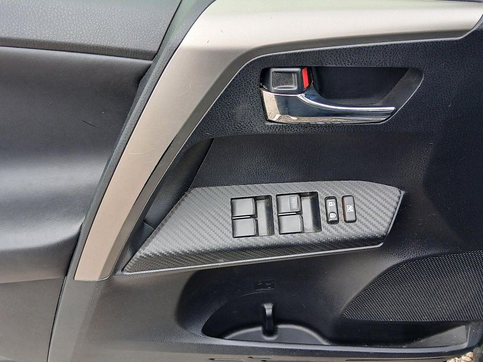 Toyota RAV4 2.0i  4x4