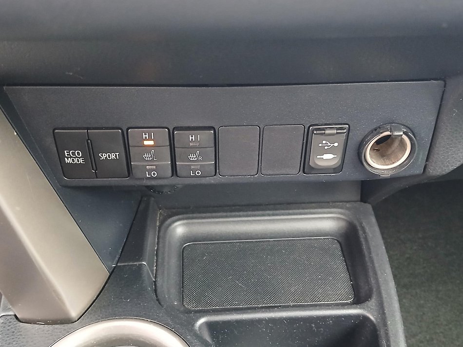 Toyota RAV4 2.0i  4x4