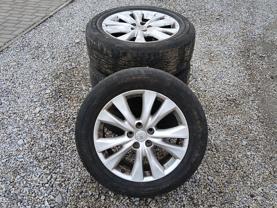 Toyota RAV4 2.0i  4x4