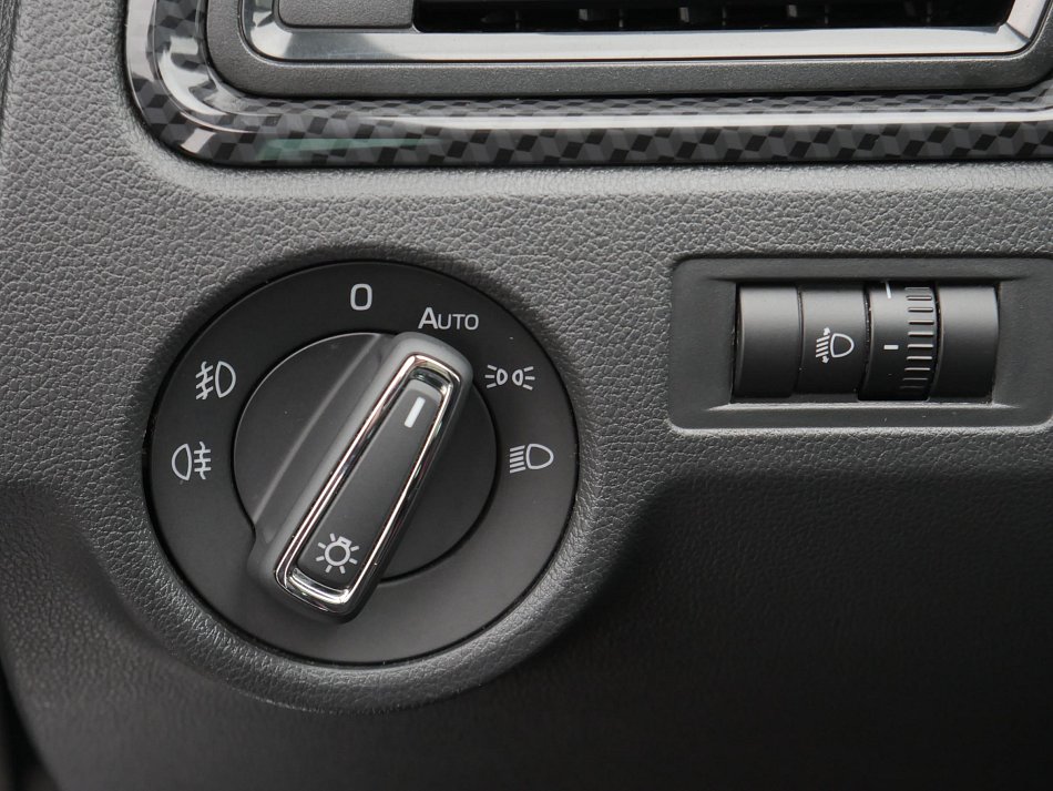 Škoda Rapid 1.2TSi Ambition