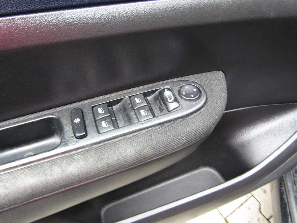 Peugeot 307 1.6 16V 