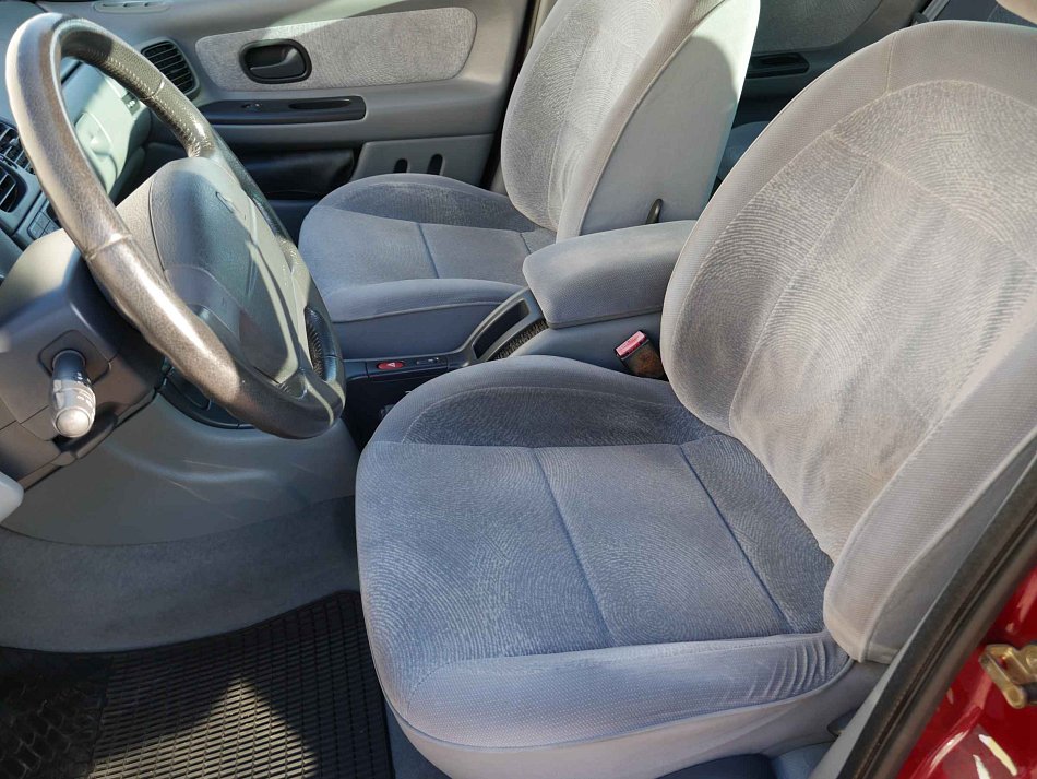 Renault Laguna 1.6i 