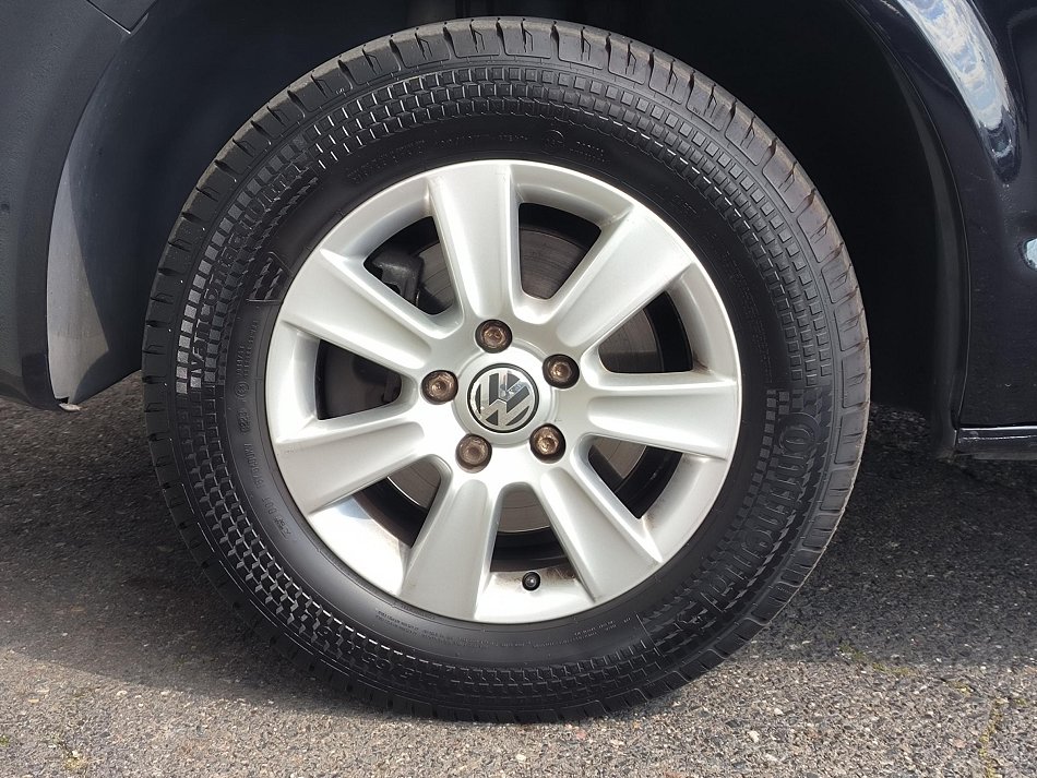 Volkswagen Transporter 2.0TDi  L2H1