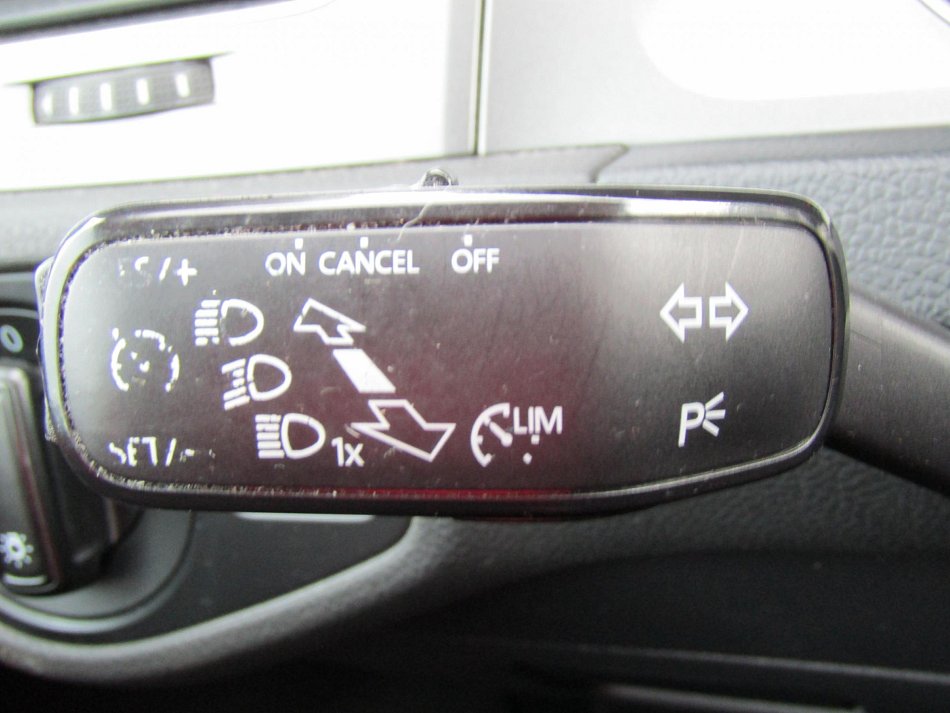 Volkswagen Golf 1.4 TGI 