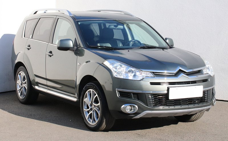 Citroën C-Crosser 2.2HDi 