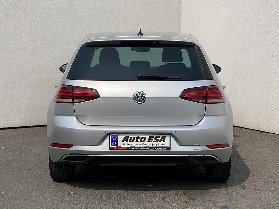 Volkswagen Golf 1.5 TSi Join