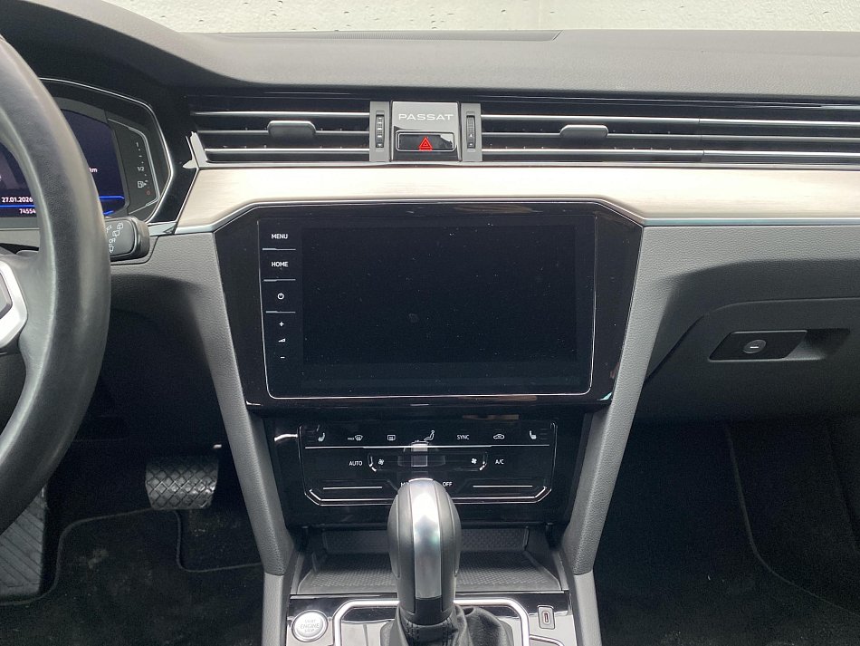 Volkswagen Passat 2.0 TDi Elegance 4X4