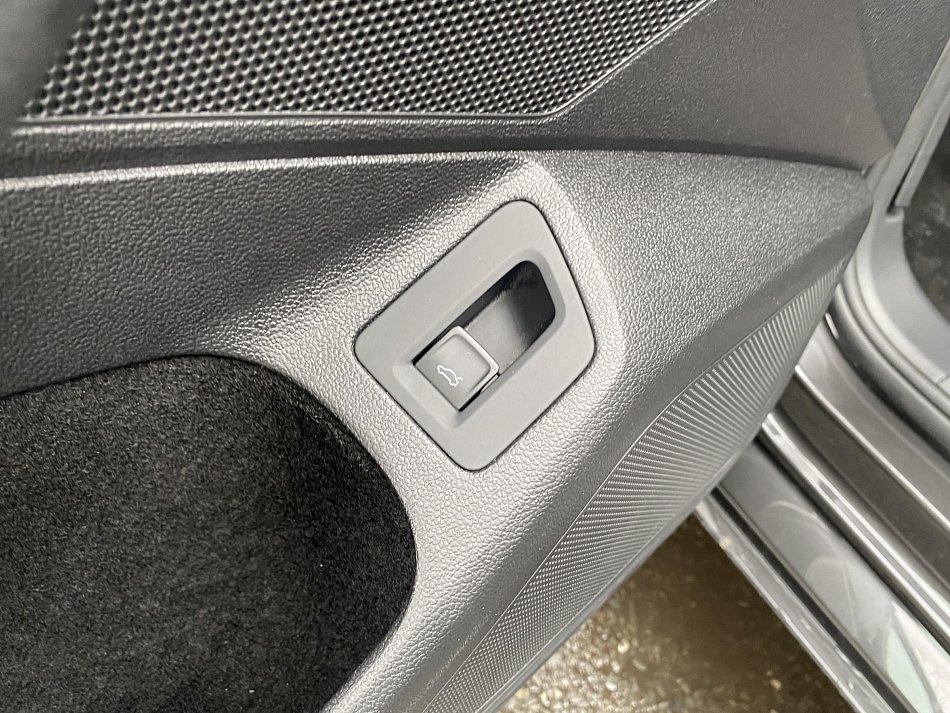 Volkswagen Passat 2.0 TDi Elegance 4X4