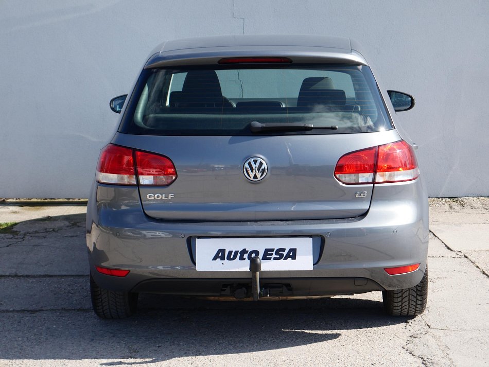 Volkswagen Golf 1.6i 