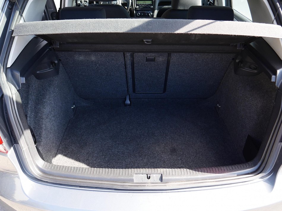 Volkswagen Golf 1.6i 