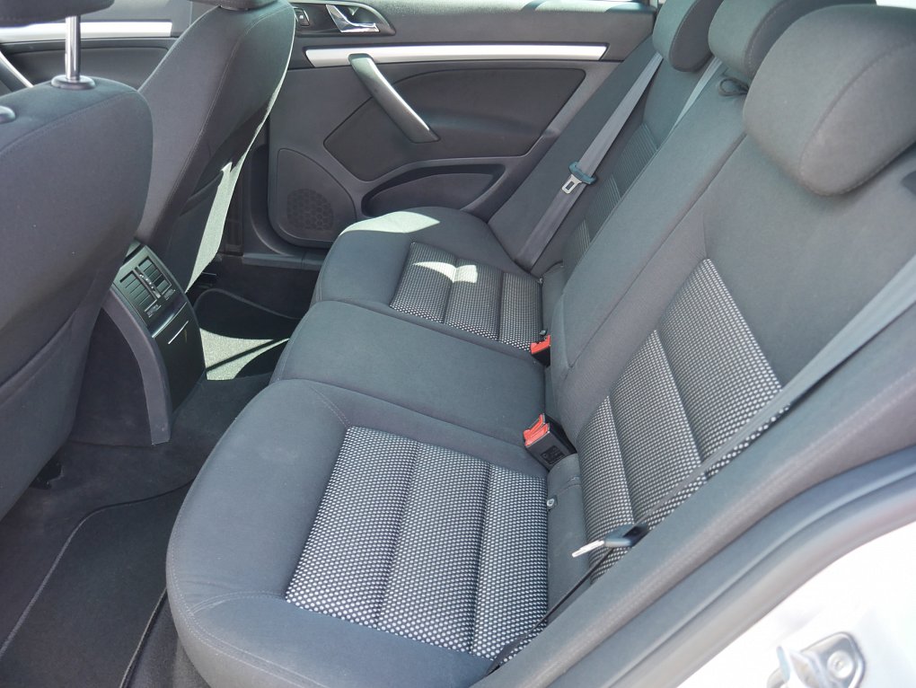 Škoda Octavia II 2.0 TDI  4x4