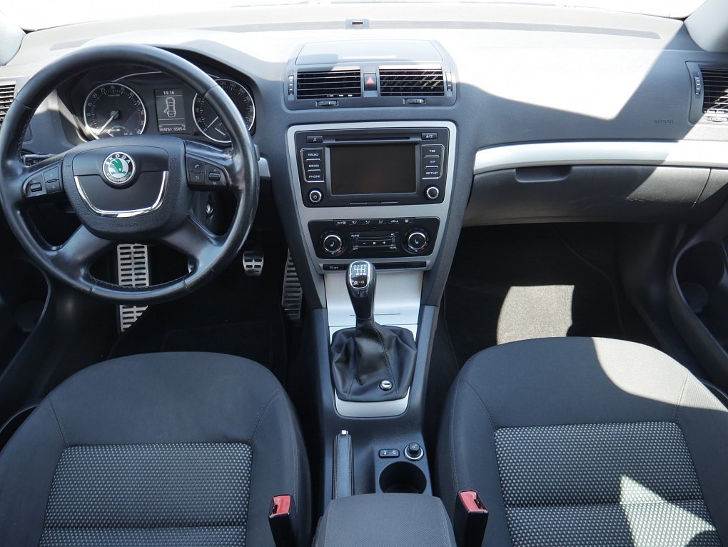 Škoda Octavia II 2.0 TDI  4x4