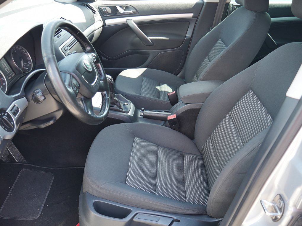 Škoda Octavia II 2.0 TDI  4x4