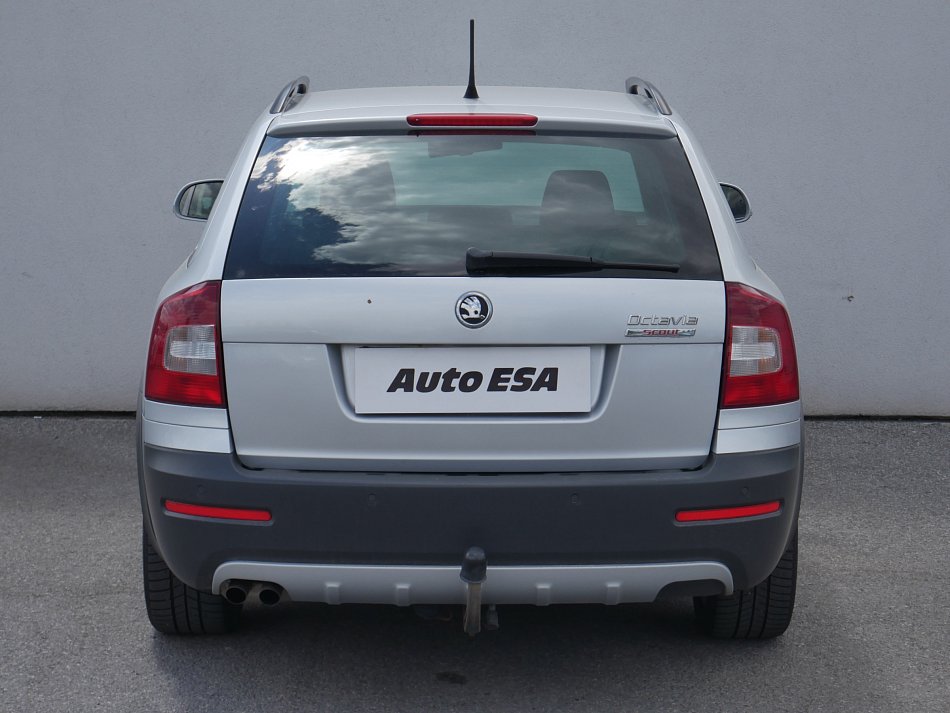Škoda Octavia II 2.0 TDI  4x4