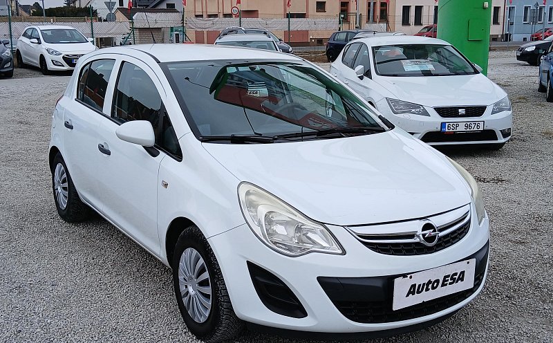 Opel Corsa 1.0i 
