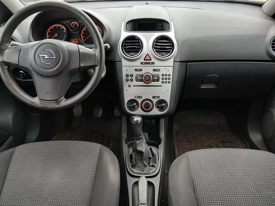 Opel Corsa 1.0i 