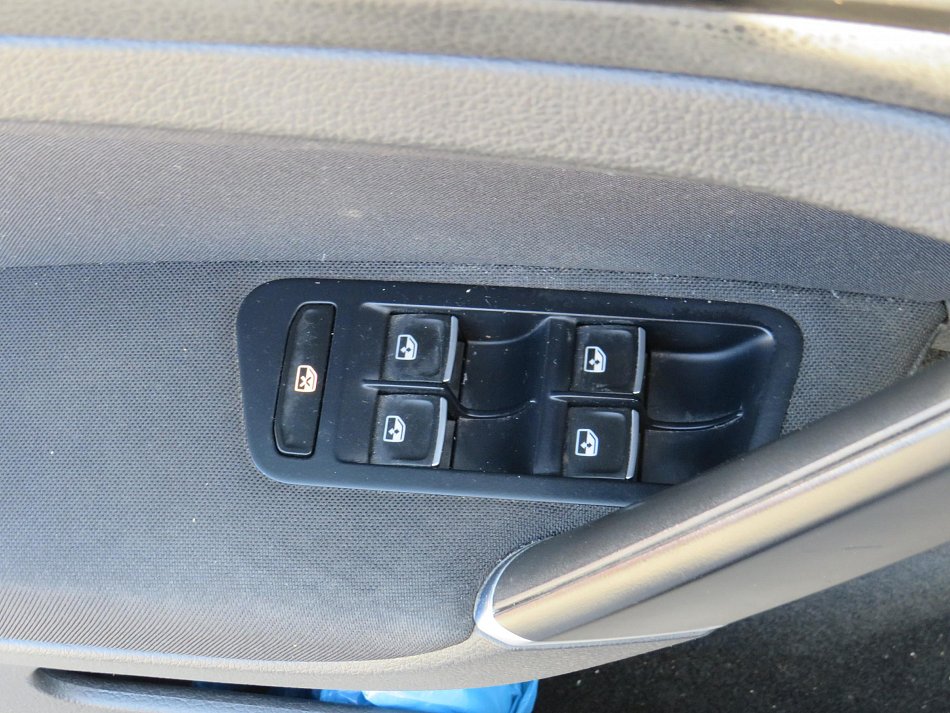 Volkswagen Golf 1.6TDi 